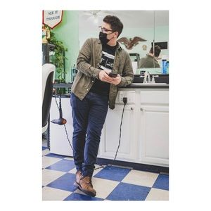 Meet your Posher, Nicholas